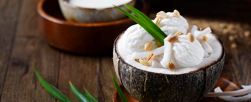 The delightful flavour of coconut milk ice cream ไอศกรีมกะทิโบราณ ...
