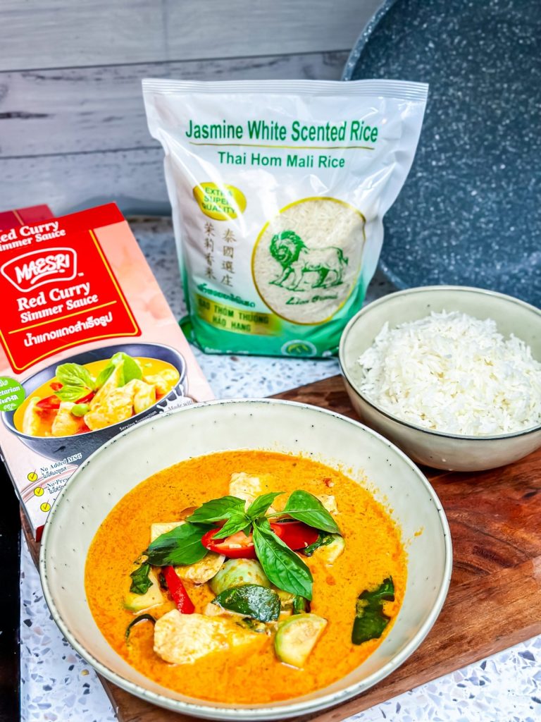 image presents Quick and Easy Red Thai Curry (Feat. Maesri Red Curry Simmer Sauce)